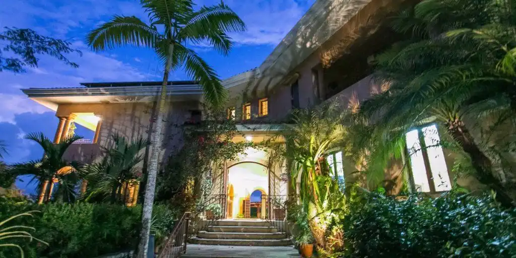 9 Tulemar Bungalows Villas – Province of Puntarenas Costa Rica Entrance