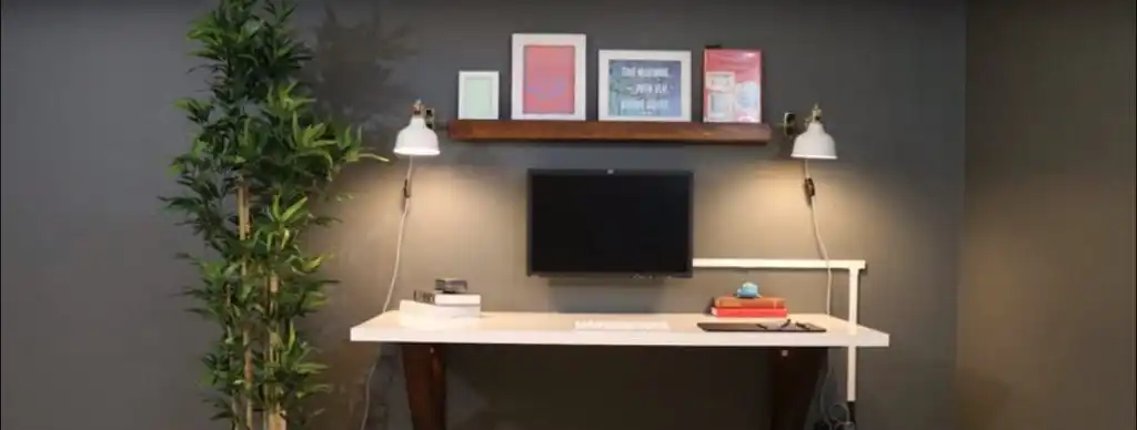A White Wall-Mounted Desk for a Modern Home