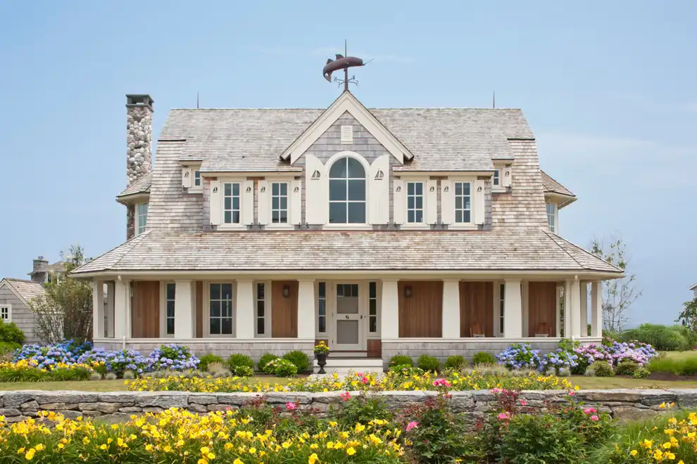 Accent with Shutters
