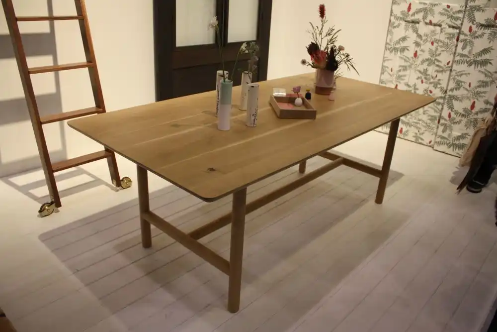 Achieve rustic charm indoor
