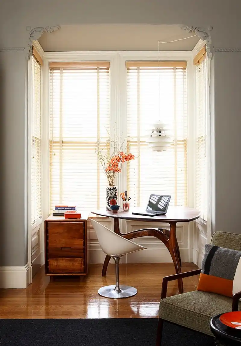 Alcove space for computer