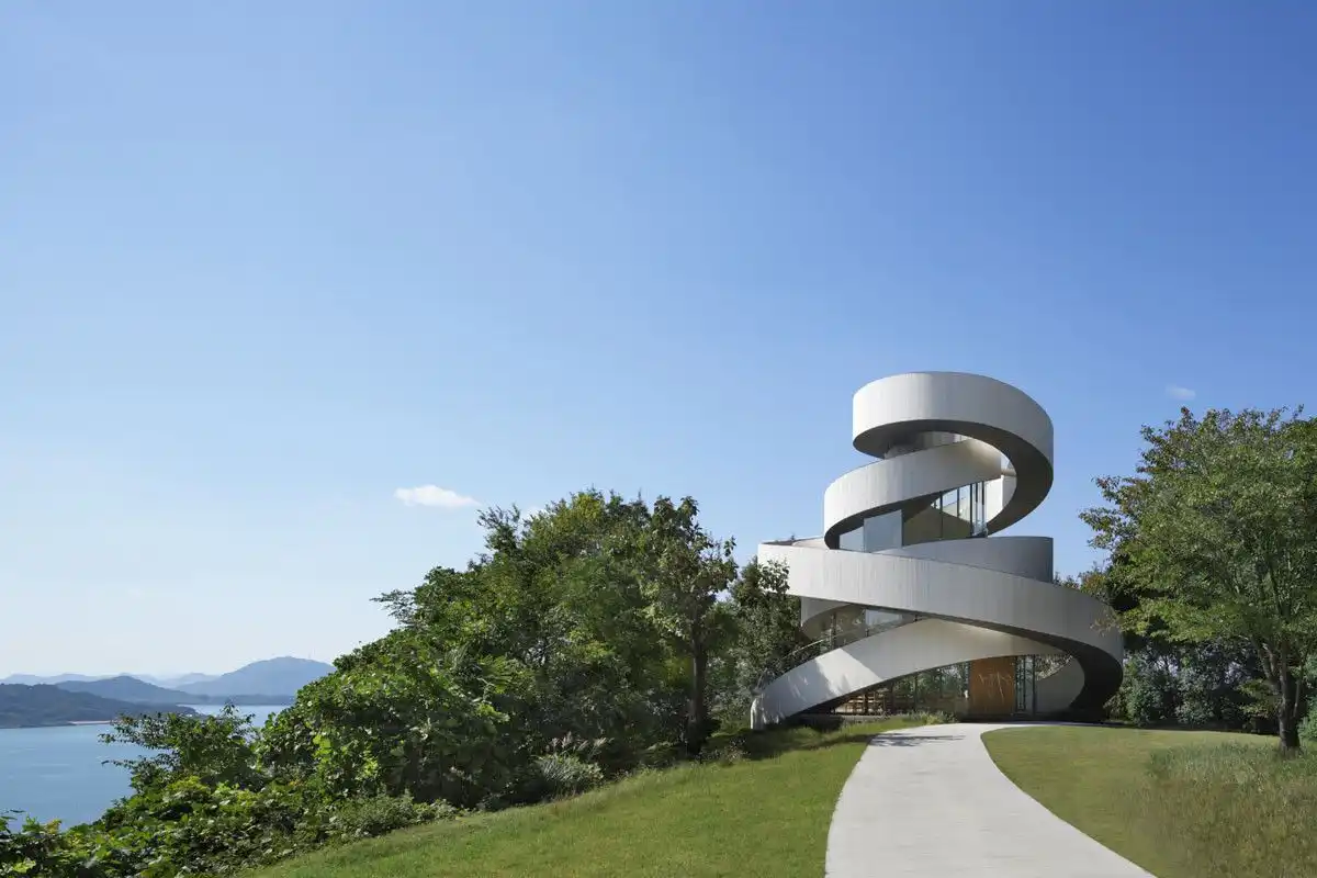 Amazing Ribbon Chapel.
