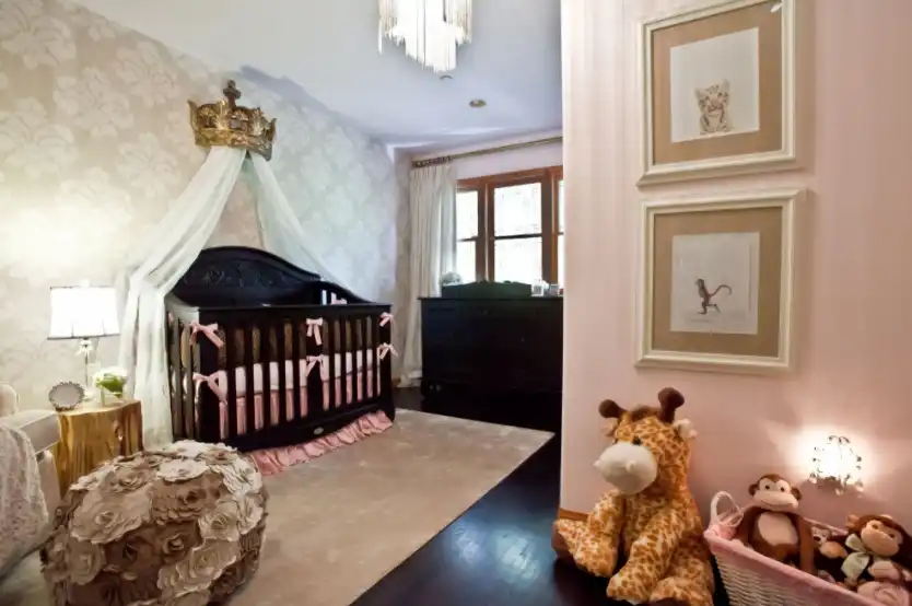 An eclectic mix of modern and retro
