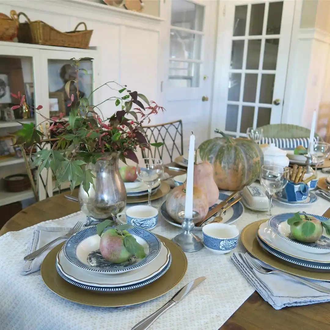 Fall Tablescapes with Fruit Accents