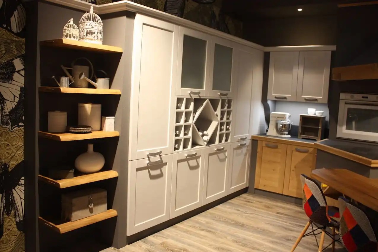 The mix of finishes makes for a coordinated and not jumbled look.