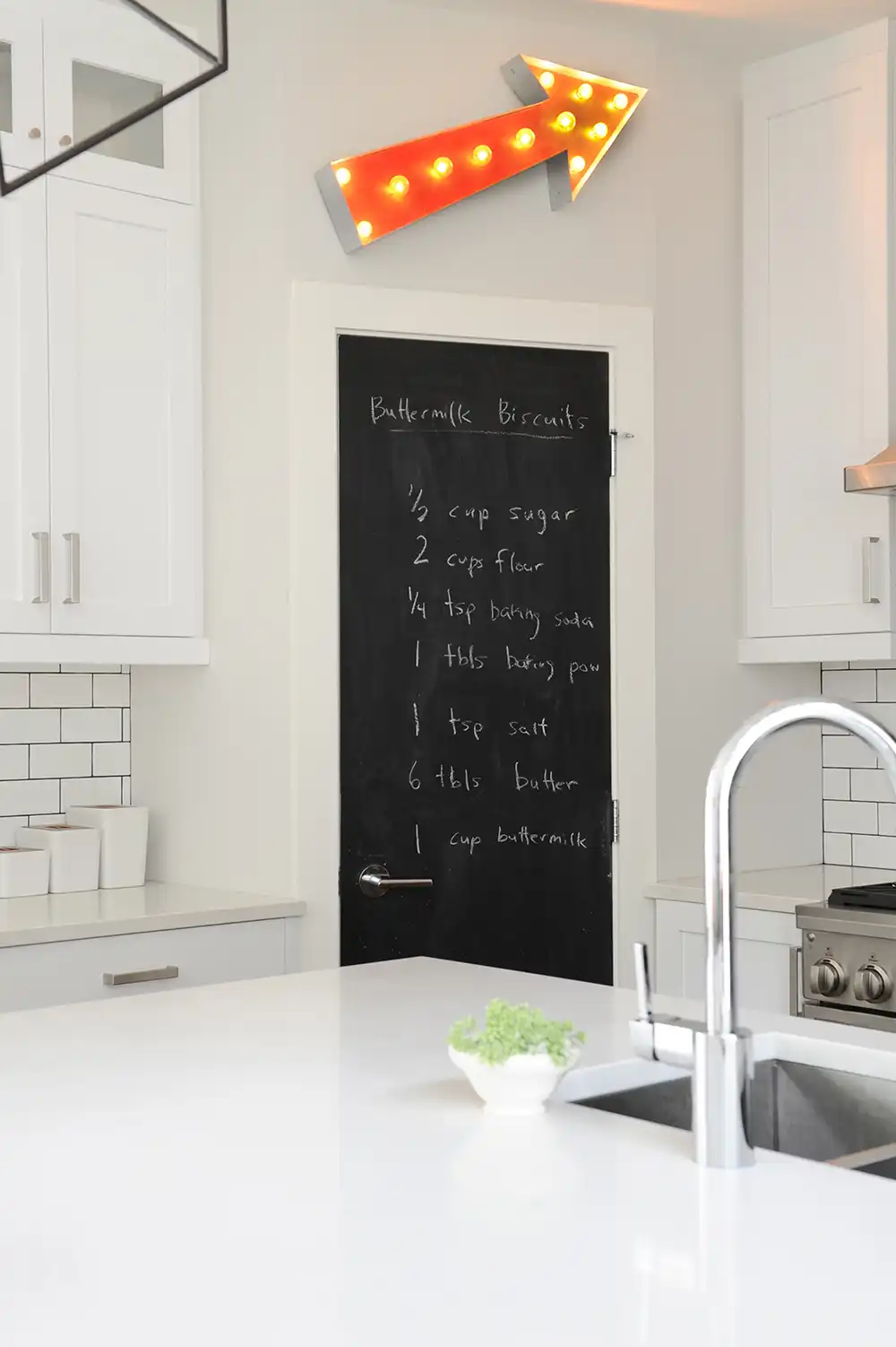 Arrows above the door for kitchen