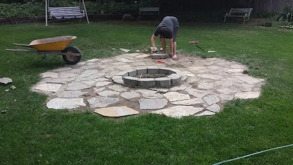 Backyard DIY fire pit
