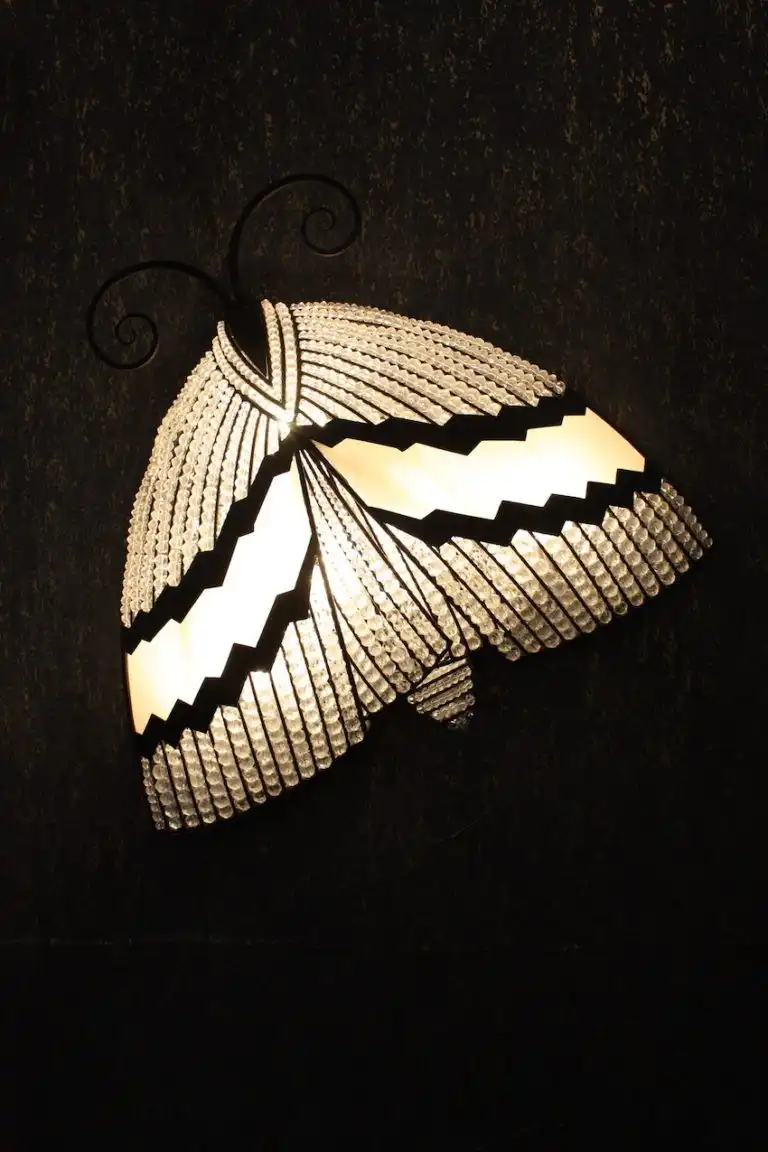 Baguès Art Lighting a la Francaise