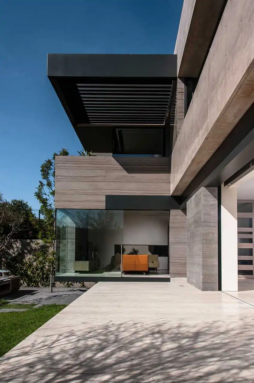 Balcony Residence Pergola Design ML House by Gantous Arquitectos for Living room
