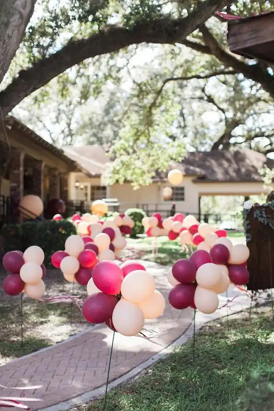 Ballon housewarming decor