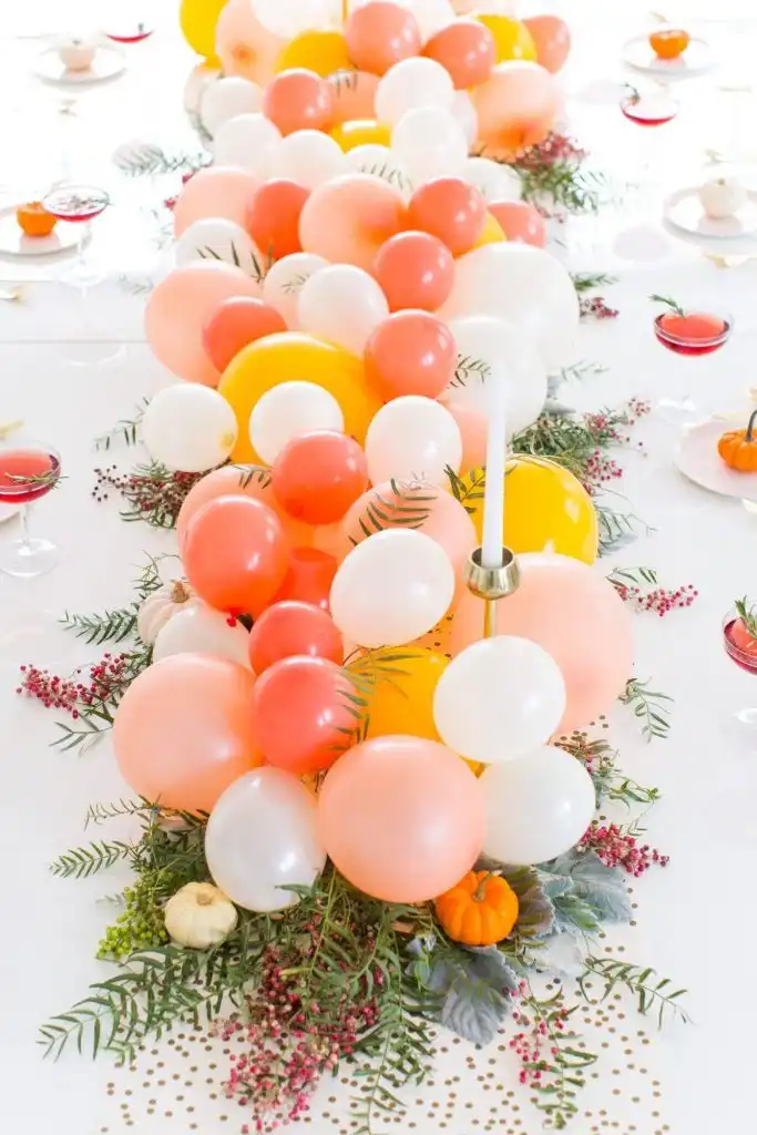 Balloon Table Runner alternative table runner