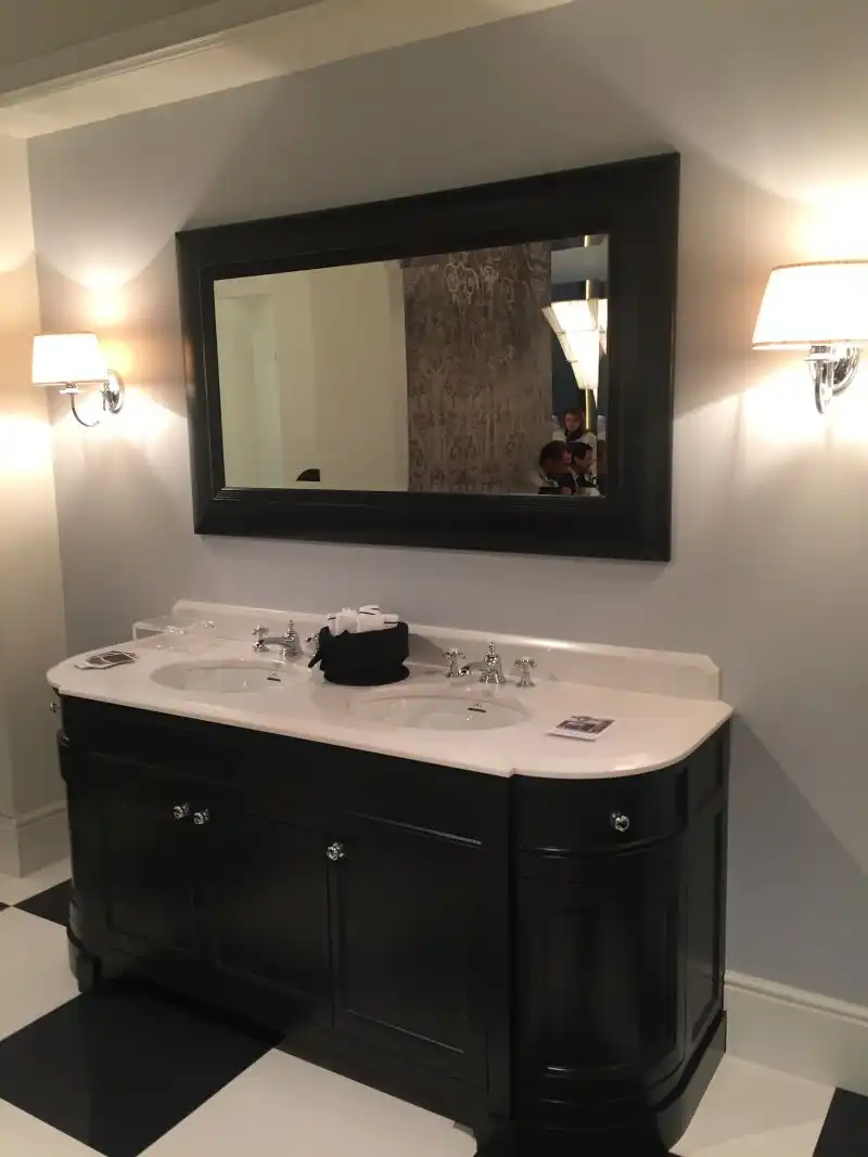 Bathroom Mirror Lighting Fixtures