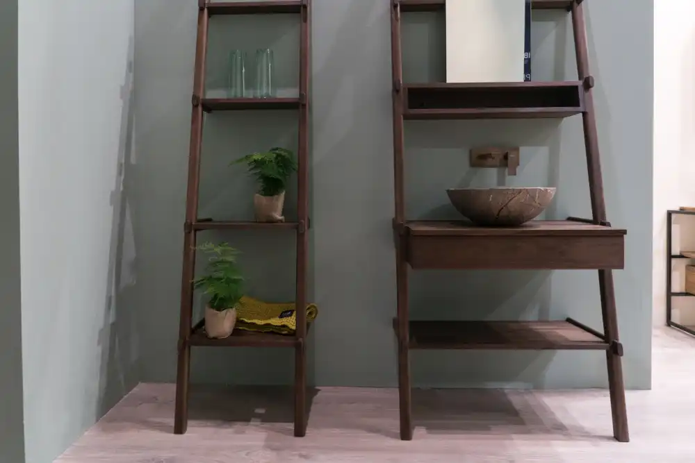 Bathroom open shelving
