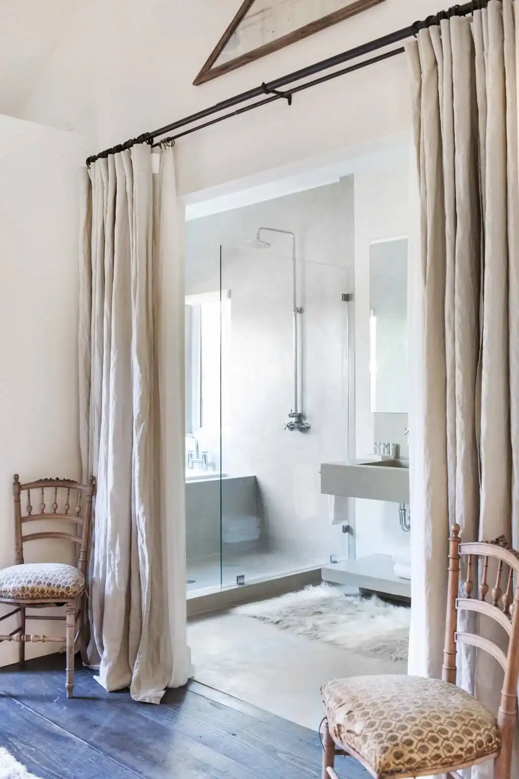 Bathroom room divider with curtains