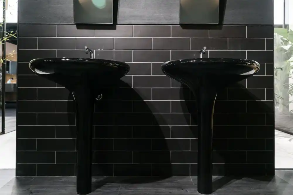 Bathroom tile ideas - black subway tiles with white grout