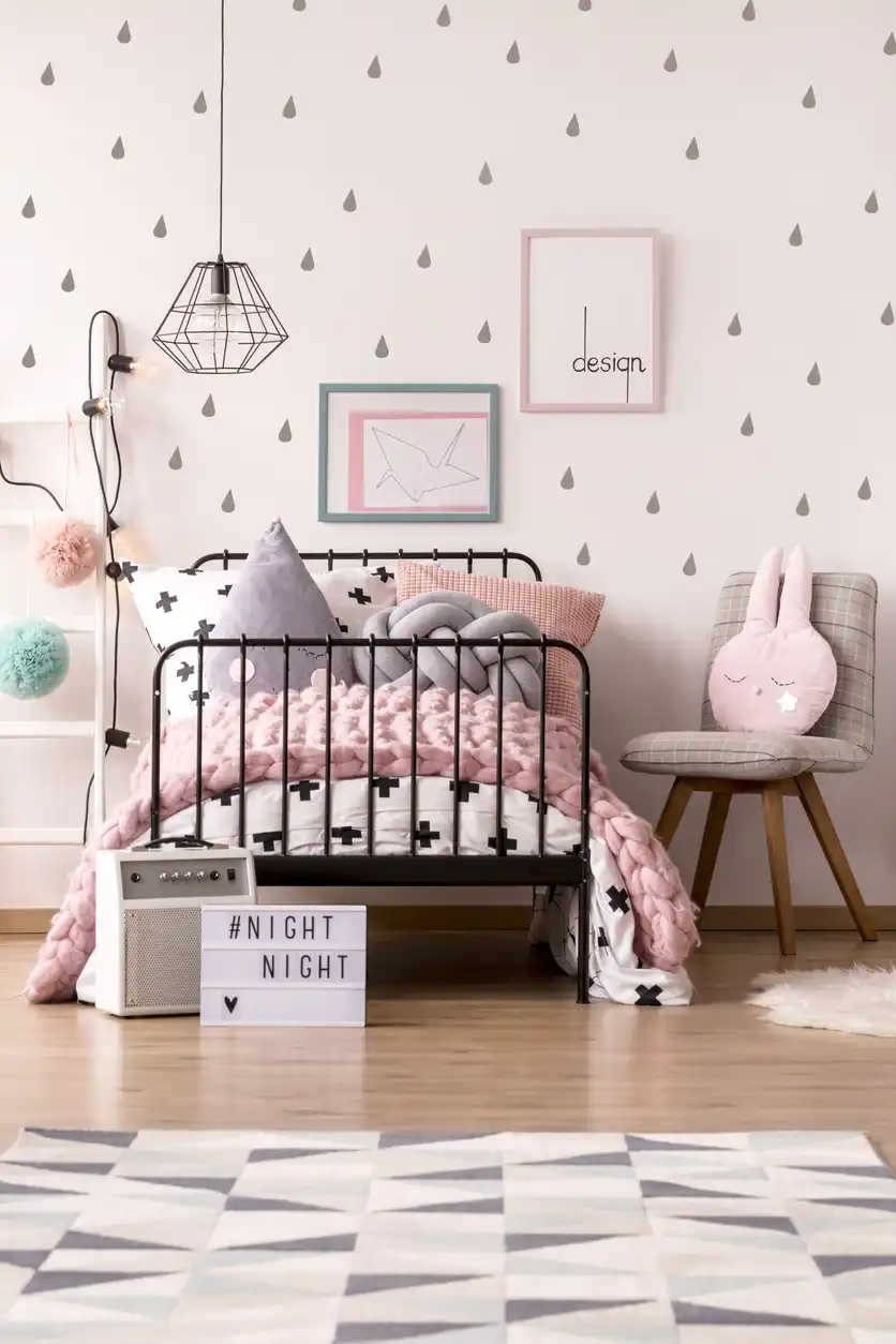 Pink Wallpaper Can Work For Any Room