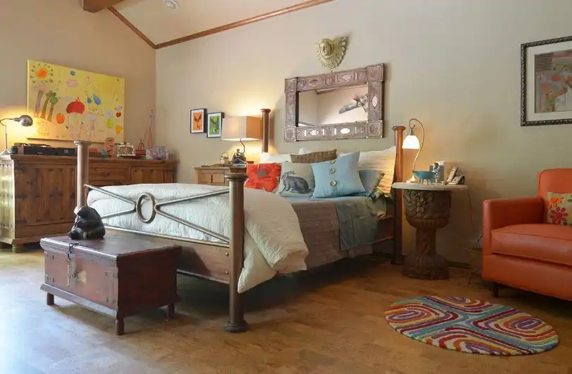Bedroom with cork floor