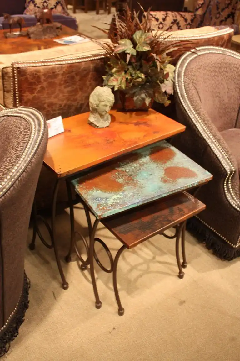 Bella Rustica nesting tables