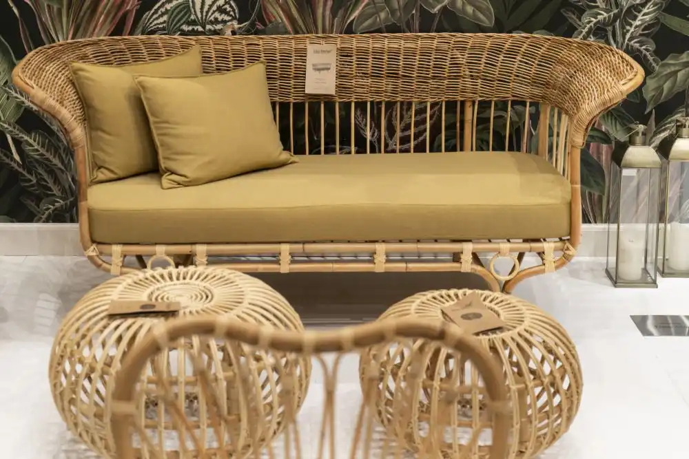 Belladonna Garden Sofa from sika design