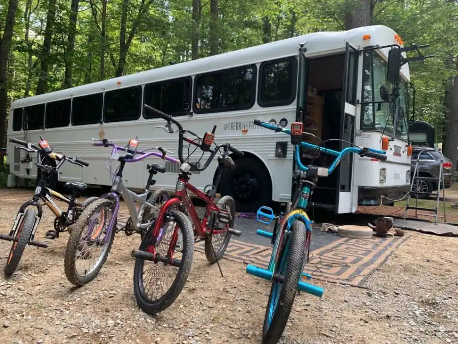 Big Family Living And Traveling in a School Bus Conversion