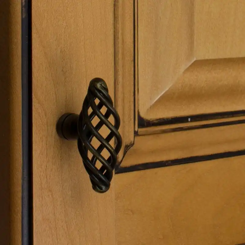 Birdcage Knob