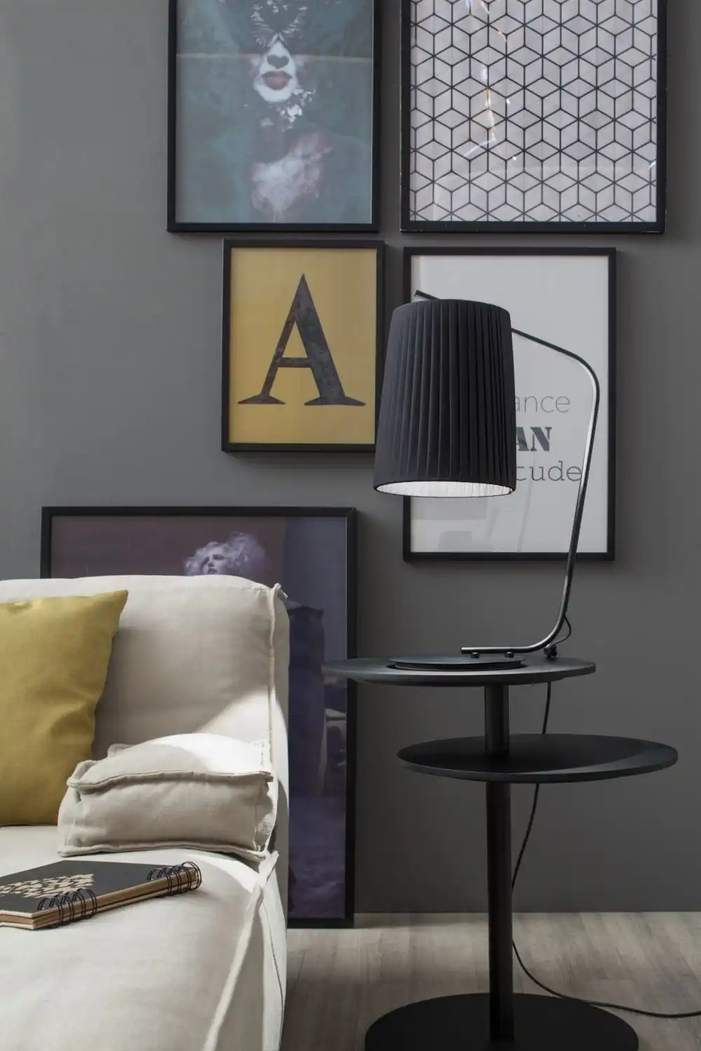 Black table nighstand lamp