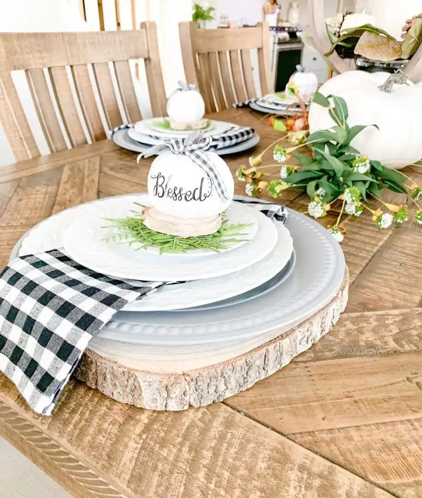 Funky Fresh Fall Tablescapes From Instagram