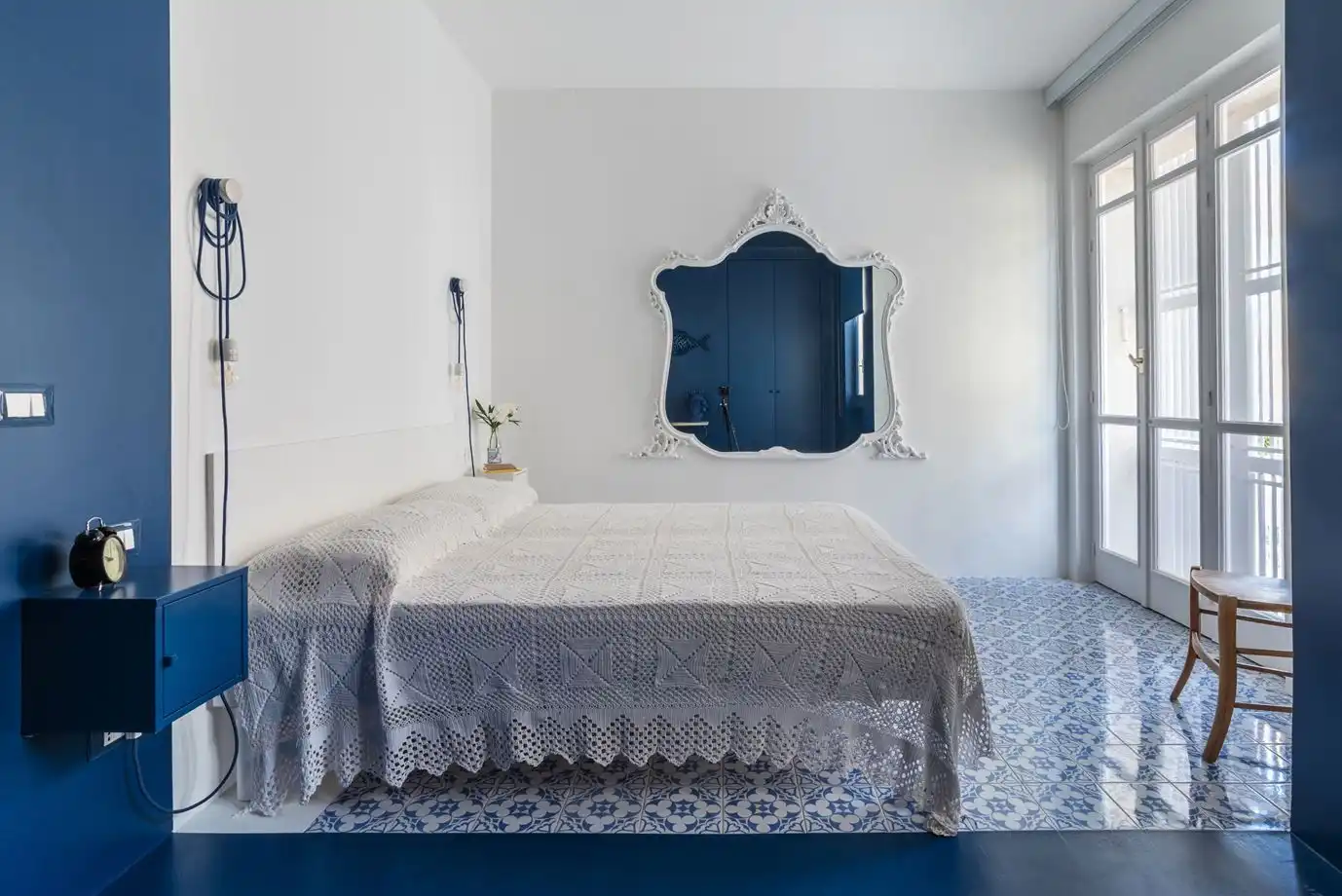 What is minimalism in interior design?
