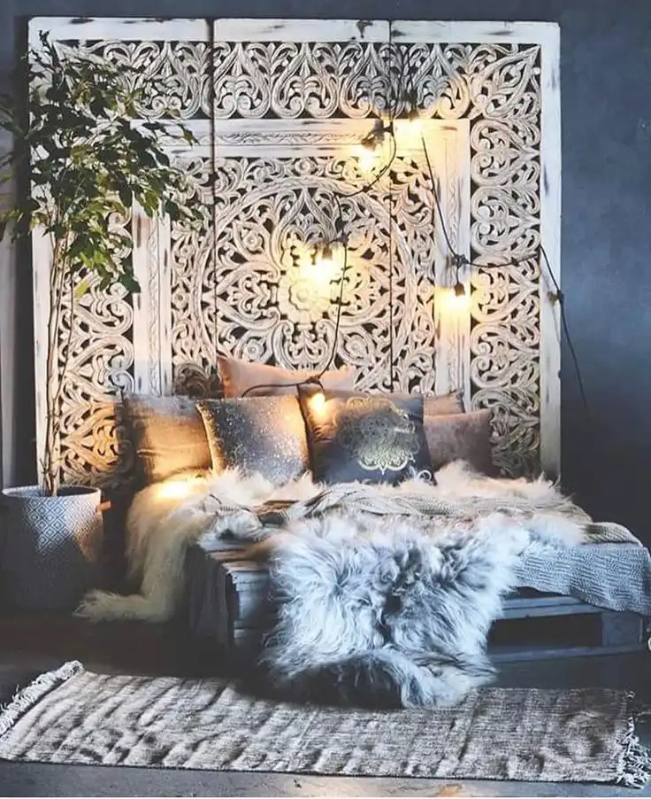 Boho bedroom furs