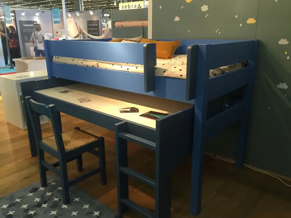 Bold and blue bunk beds furniture