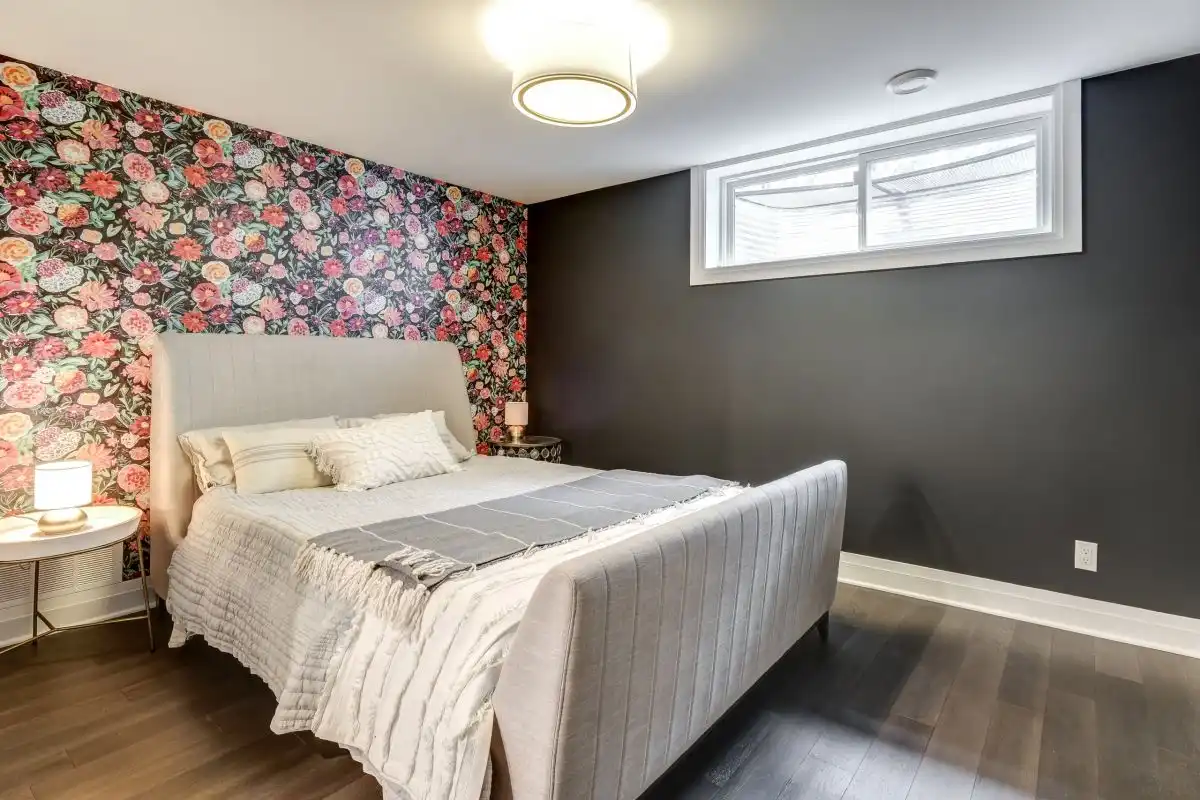 Bold bedroom