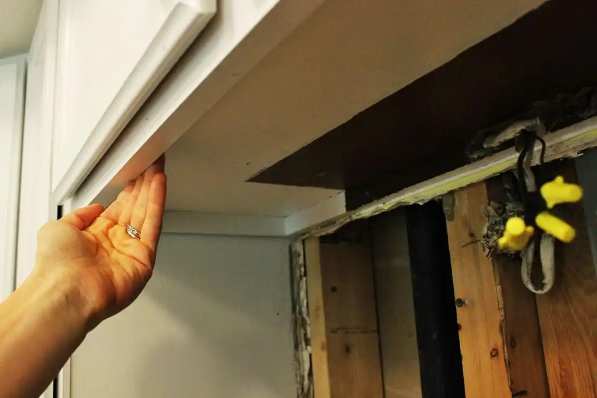 Bottom shelf for many cabinets