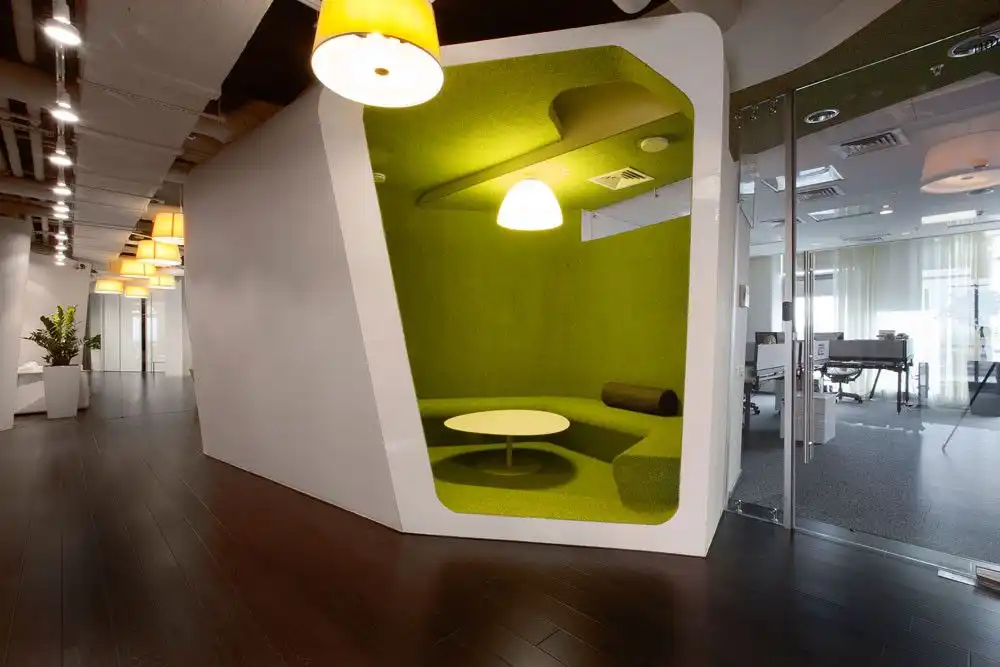 Box kazan Yandex meeting room