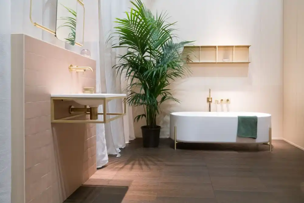 Brass bathroom lesgs for vanity and tub