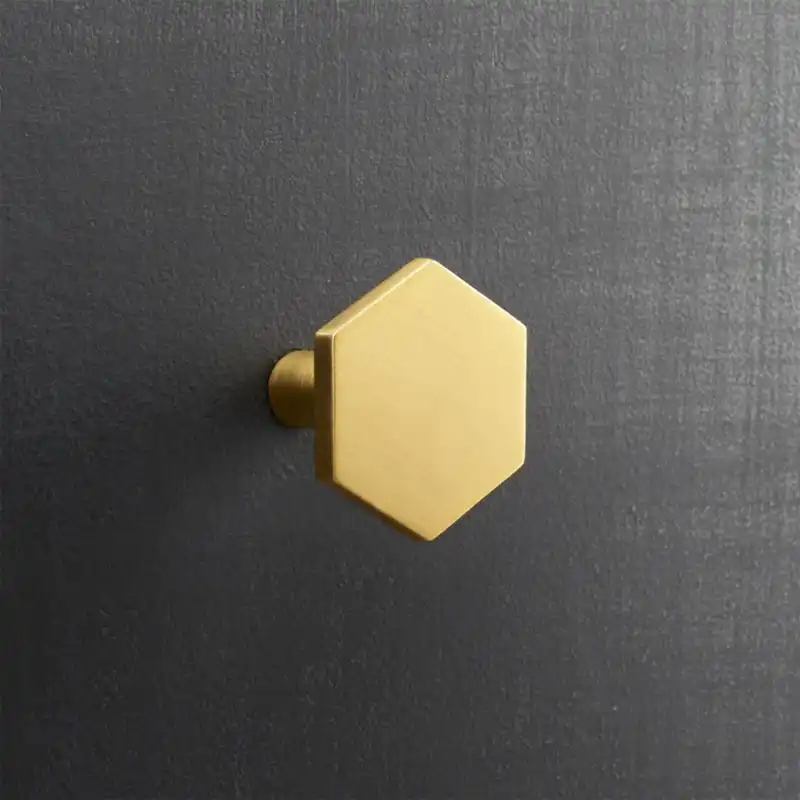 Brass hex knob