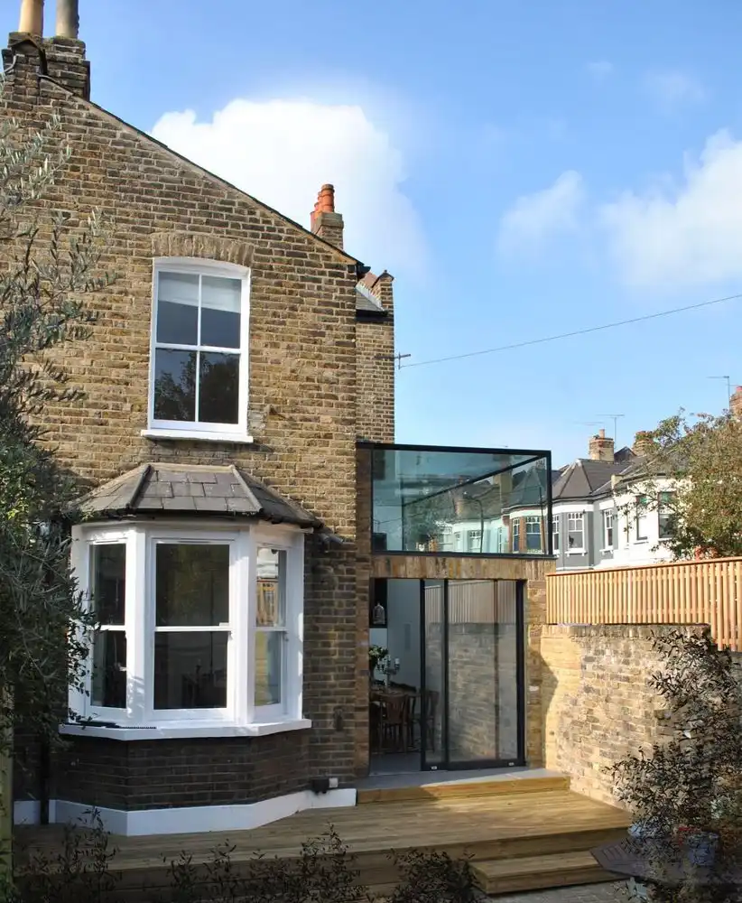 Brick and glass for a London House