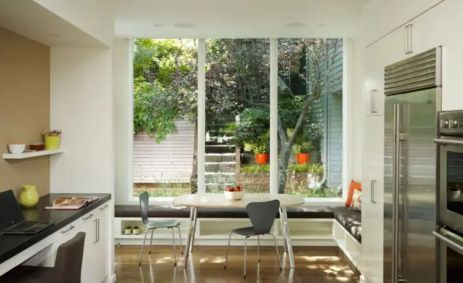 Built in Bench for Kitchen Dining Area