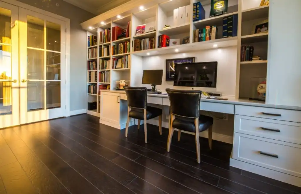 Built in desk type 1024x660