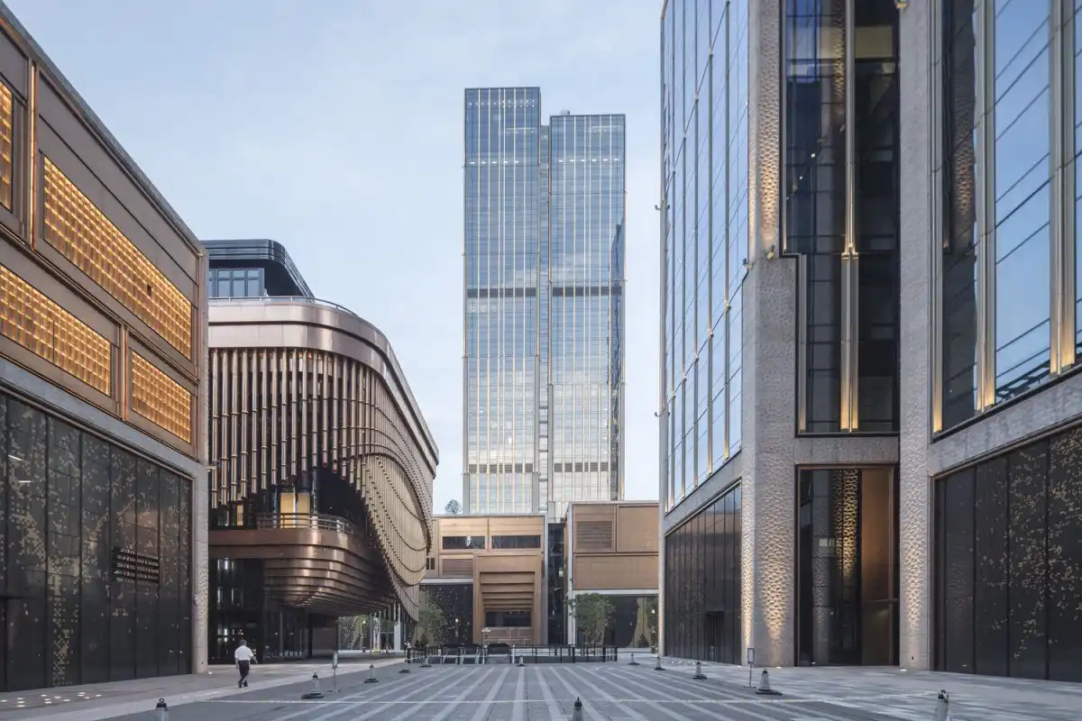 Bund Finance Centre Design by Foster Partners Heatherwick Studio street