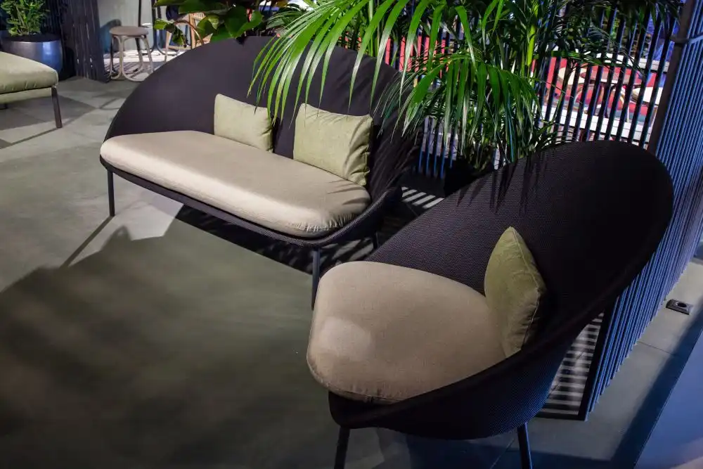 C172B Sofa and chair Batyline Senso Twins