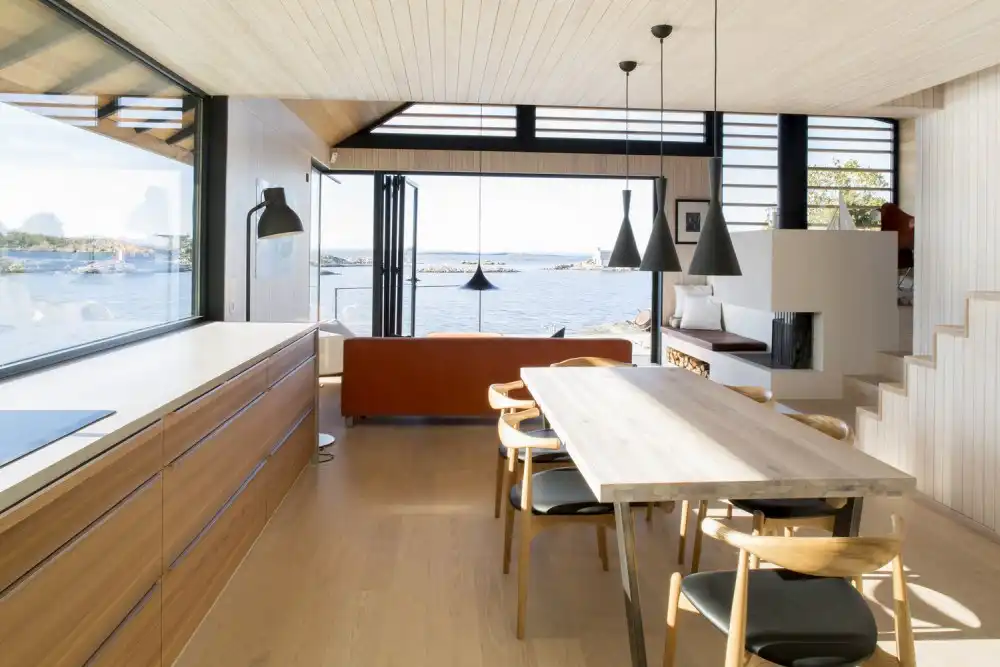 Cabin Ostfold LundSlaatto Architects dining area