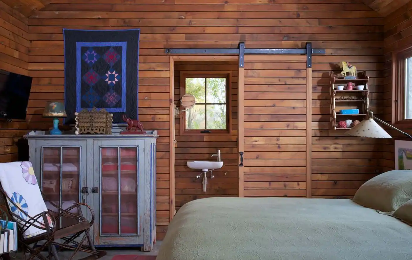 Cabin barn door for bathroom