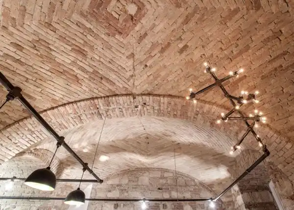 Cafe in Budapest by Spora Architects1