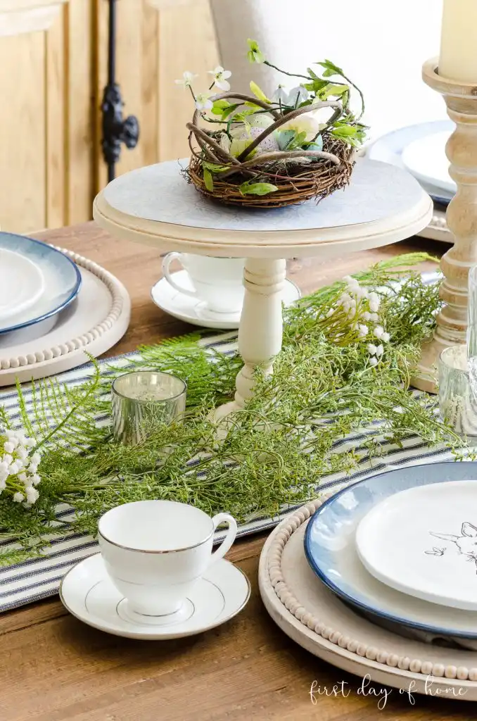 Candle holder cake stand