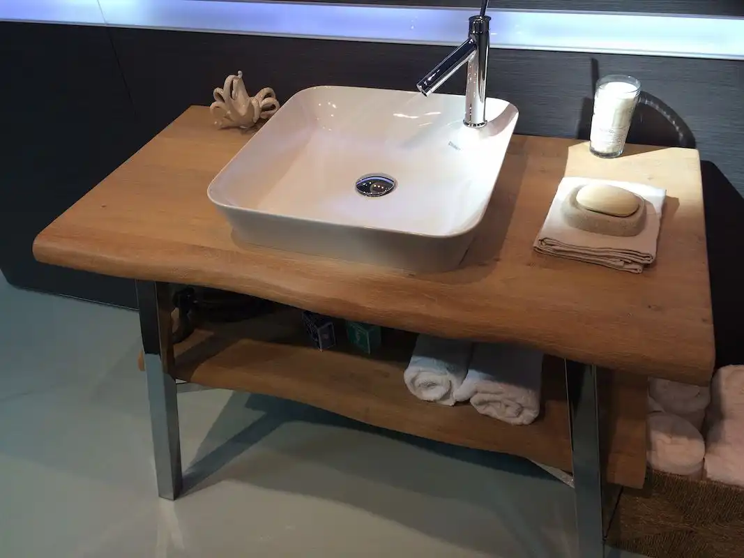 Cape Cod Live Edge Design