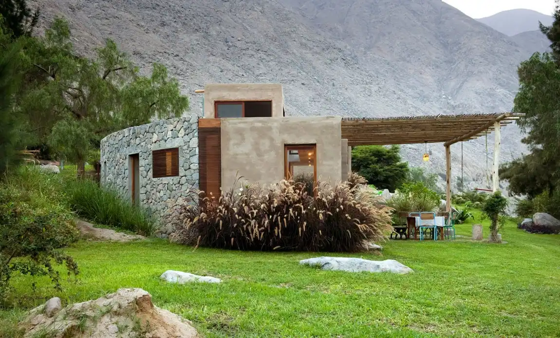 Casa Chontay by Marina Vella Arquitectos