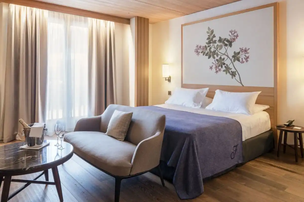 Ceiling To Floor Bedroom Curtains