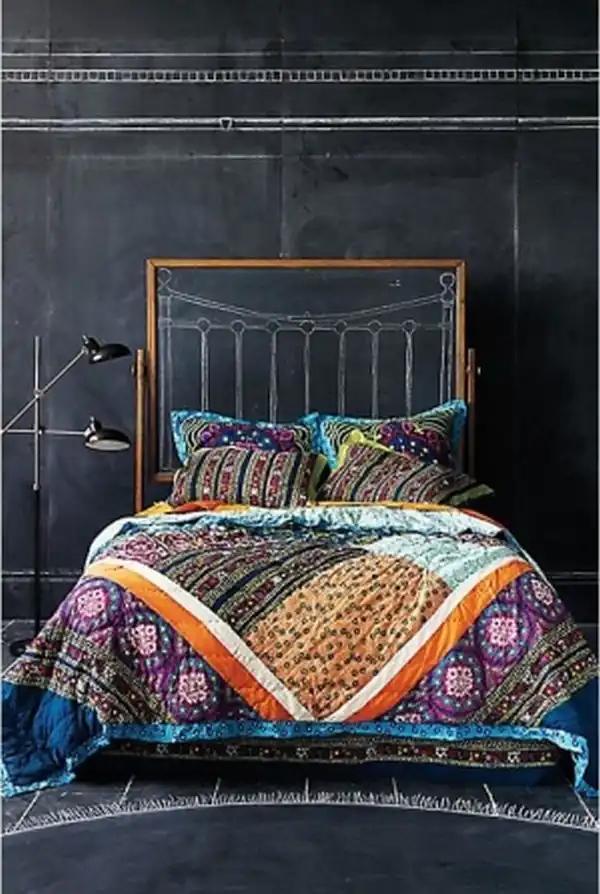 Chalkboard headboard2