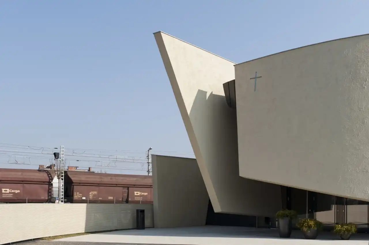 Chapel of Rest in Graz Exterior