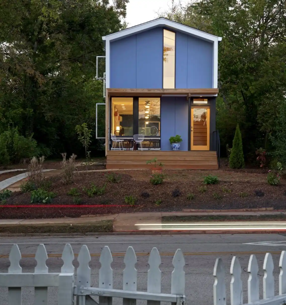 Chasen Residence by In Situ Studio Small Pergola for Entryway design
